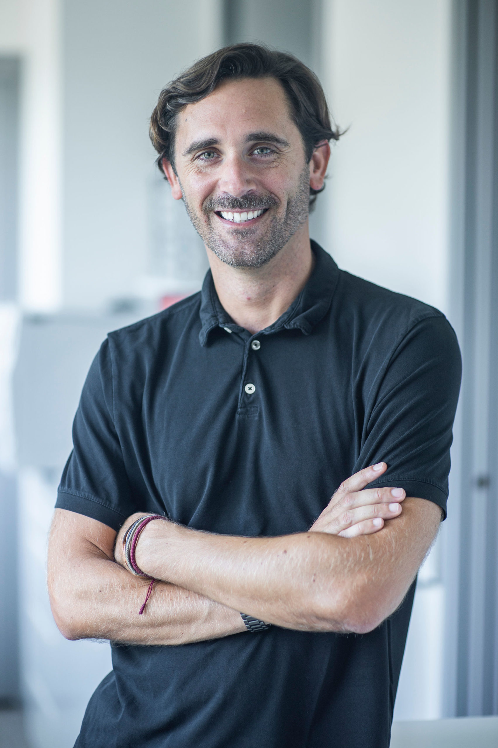 docteur clement enous chirurgien dentiste esthétique biarritz